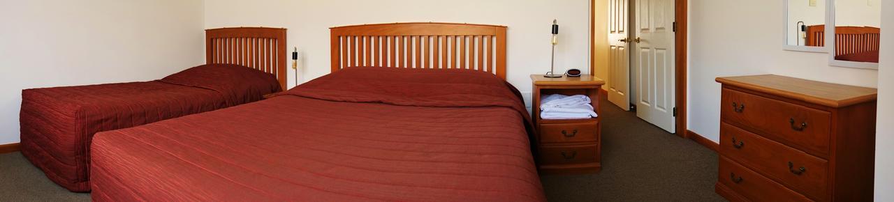 The Esplanade Motel & Conference Centre Palmerston North Bagian luar foto